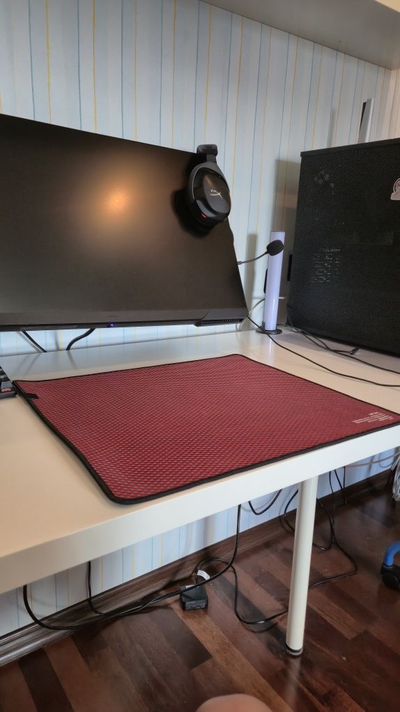 Коврик для мыши HyperX Pulsefire Mat Large