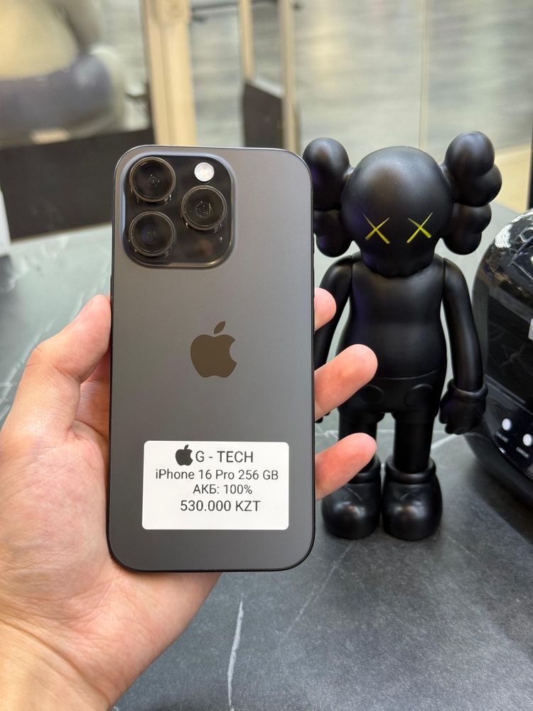 IPHONE 16 pro / 256GB / 100%