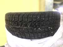 Зимние шины  215/55/17R