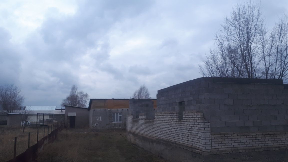 Продаётся 4-х комнатная времянка с недостроенным домом