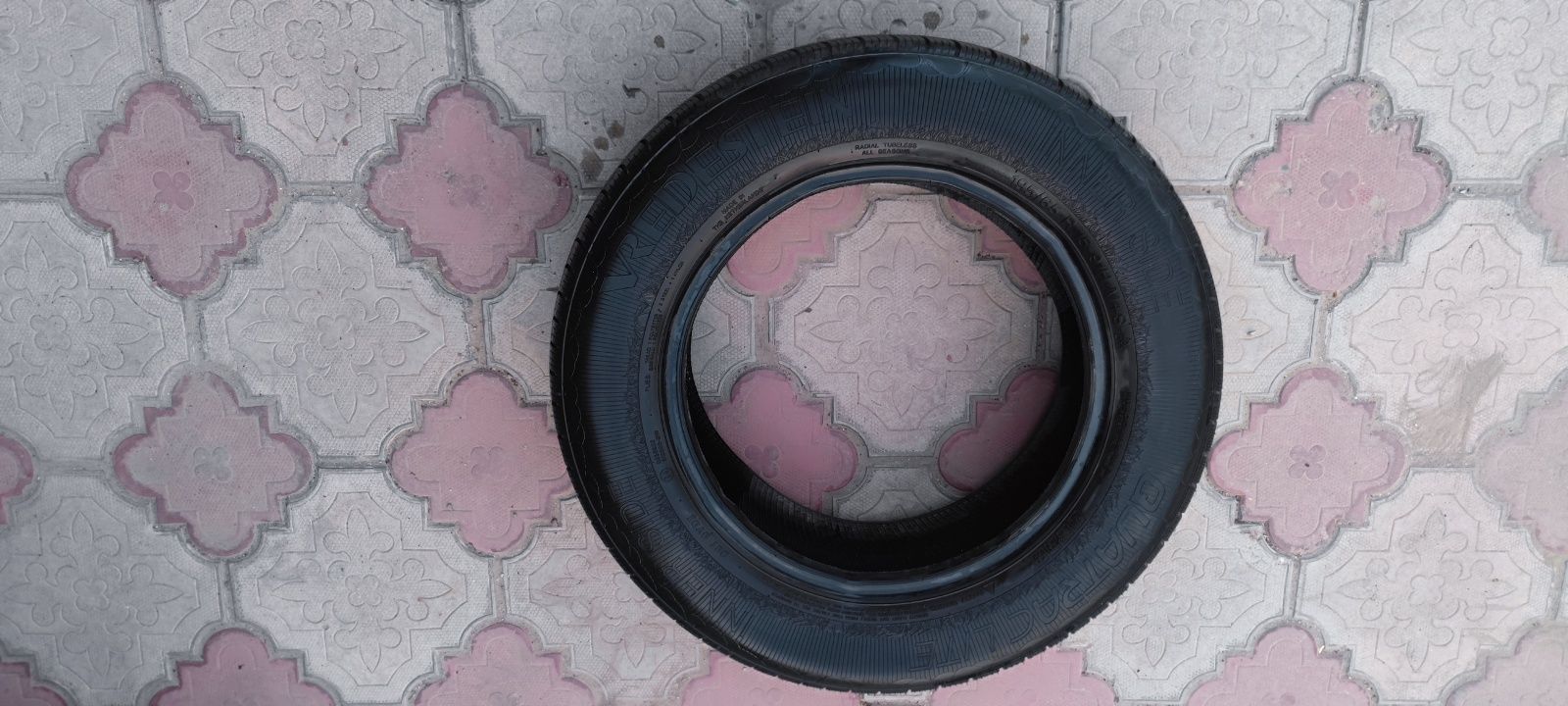 Vredestein 195/65R15 в хорошем состоянии 1 шт
