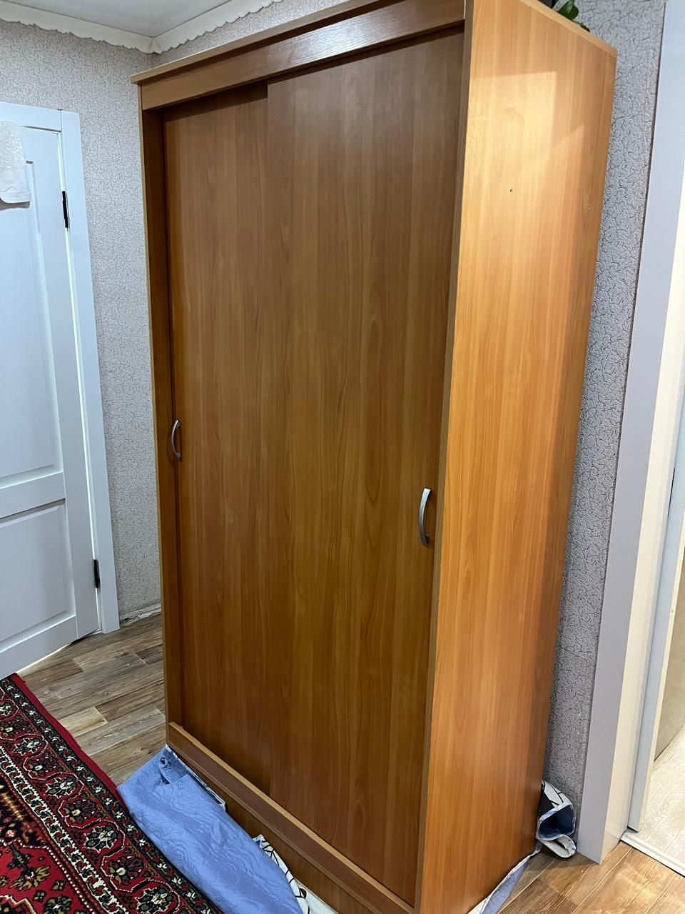 Продам шифонер в отличном состоянии