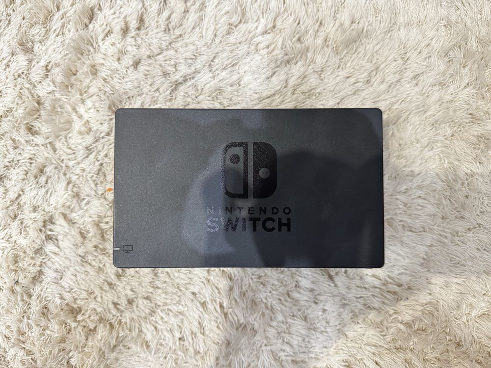 Nintendo Switch (HAC-001) Neon blue Neon red co всеми комплектующими