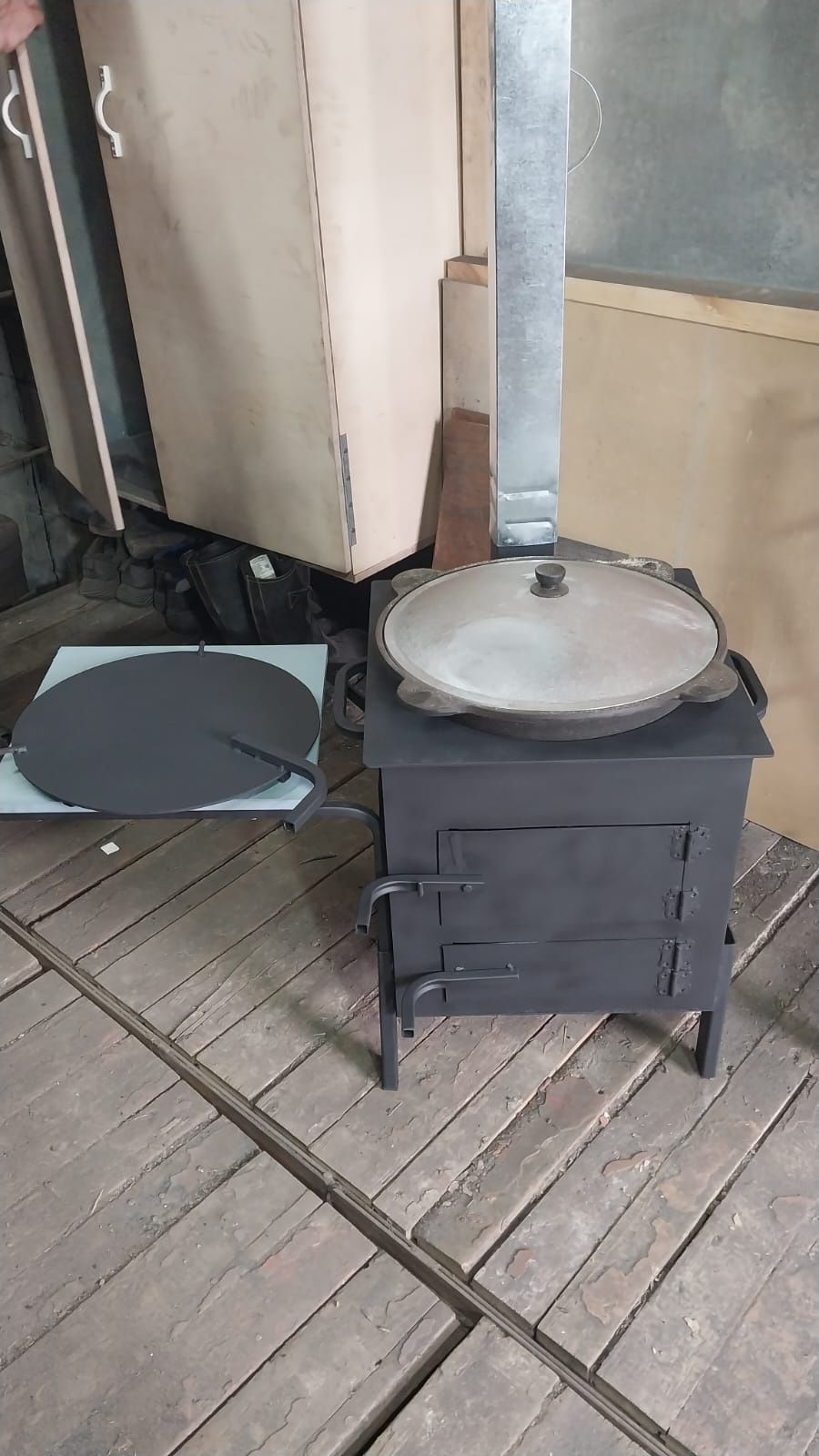 Продам печи с казаном.
