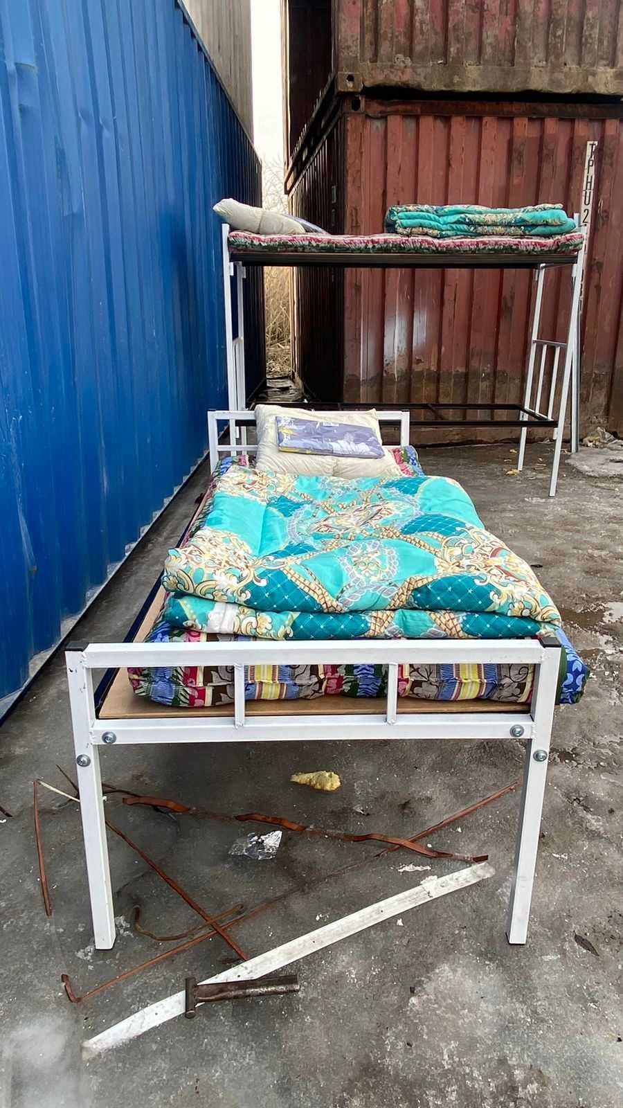 Двухярусные кровати