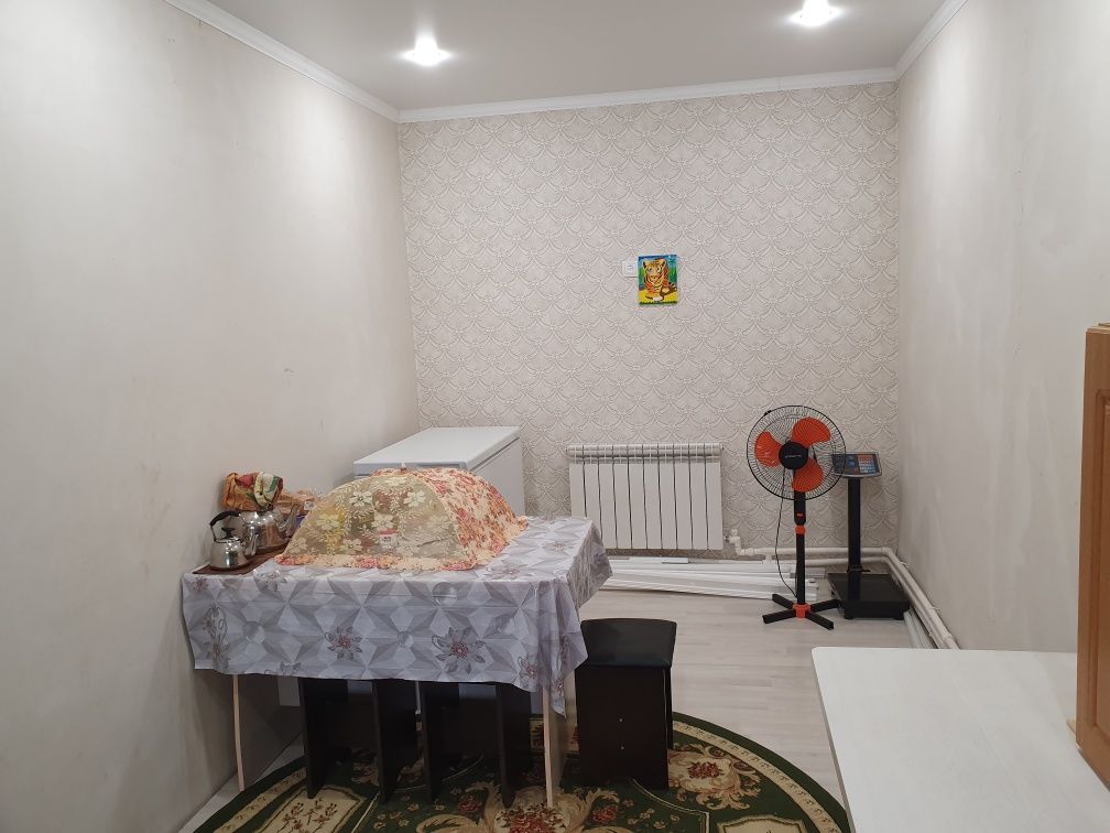 В кредит не пойдет. Продам частный дом, район Хлебокомбинат.