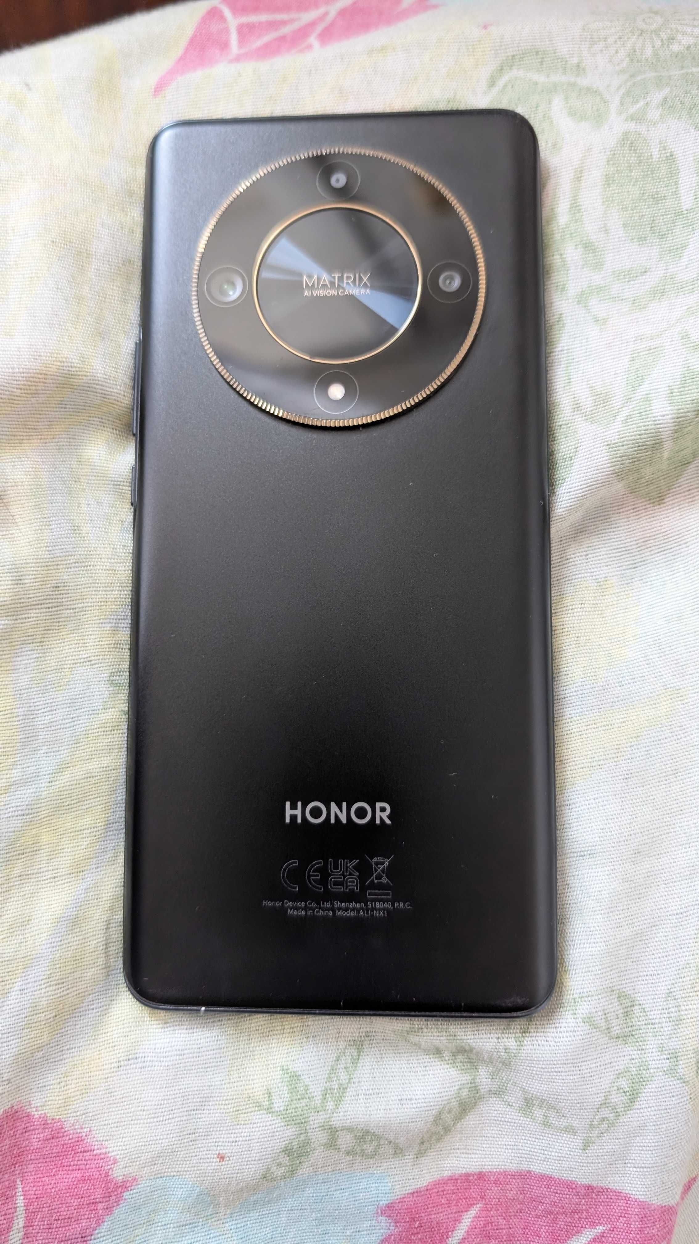Horor X9B 12/256
