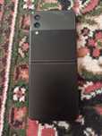 СРОЧНО ПРОДАМ Samsung Z Flip 3