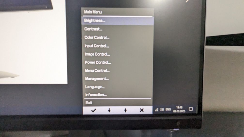 Сенсорный монитор Hp e230t elite