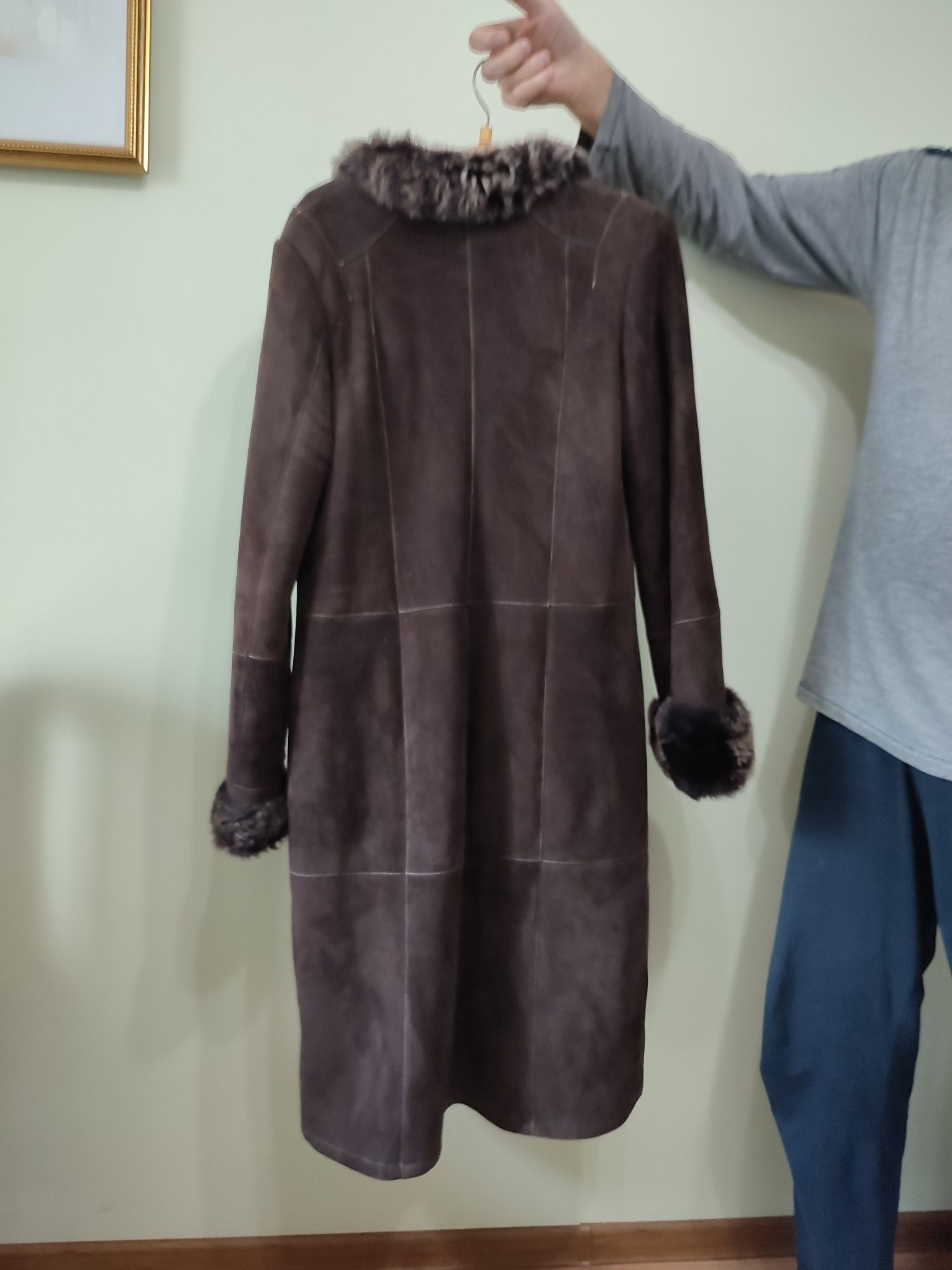 Дубленки 44р и 48р