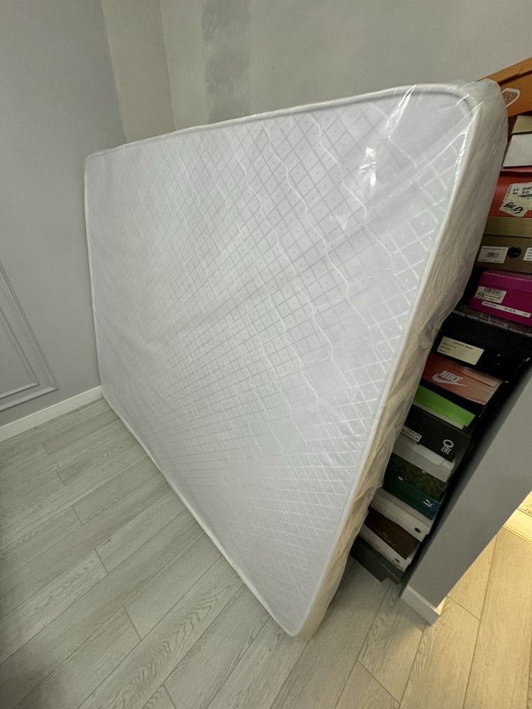 Продам матрас 160*200 новый