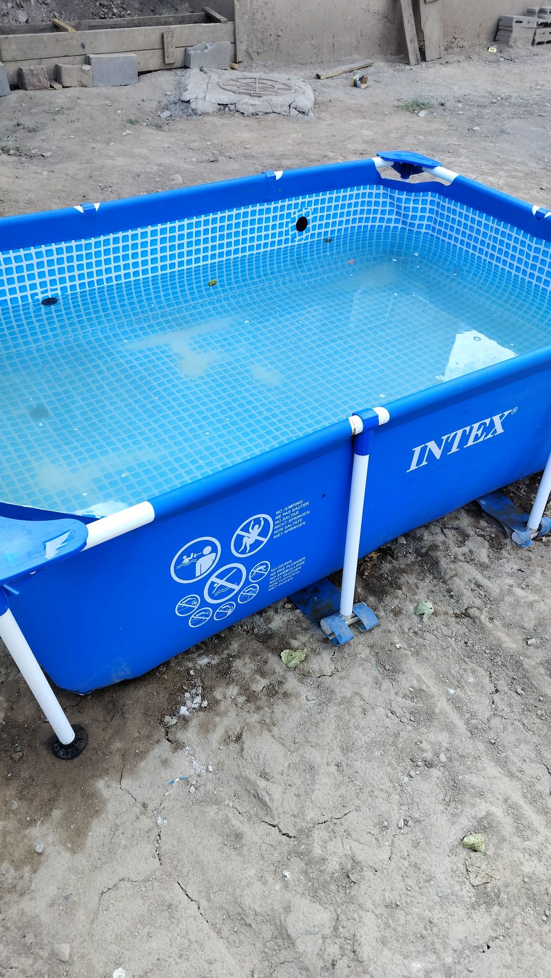 Продам бассейн б/у