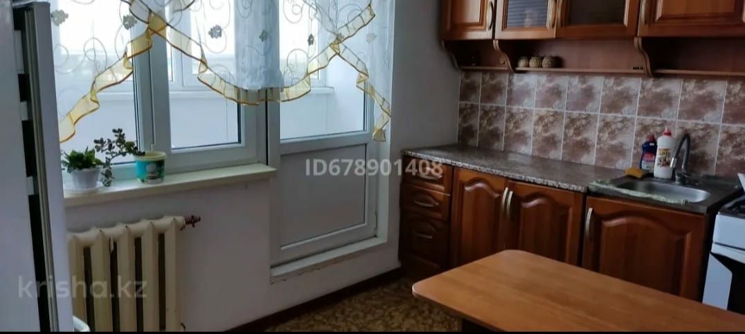 Продам 2 х ком квартиру.