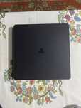 Продам Playstation 4 slim