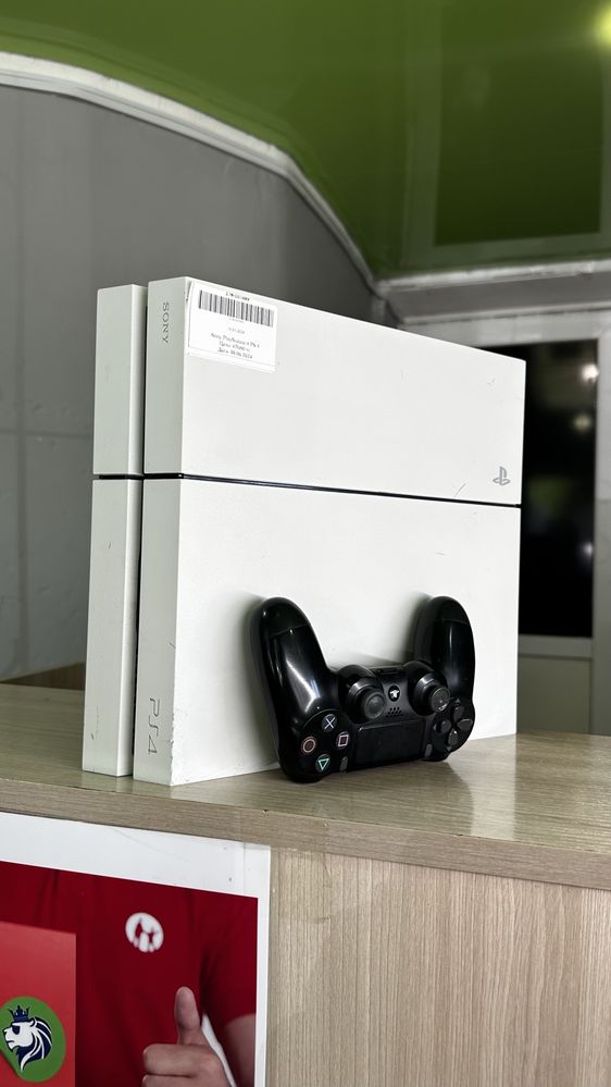 Playstation 4 classik / Актив Ломбард/0-0-12