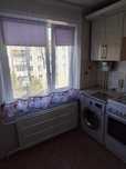 Продам  2х ком. квартиру . 4 этаж из 5 .47.9 КВ.м  , кухня 6.2