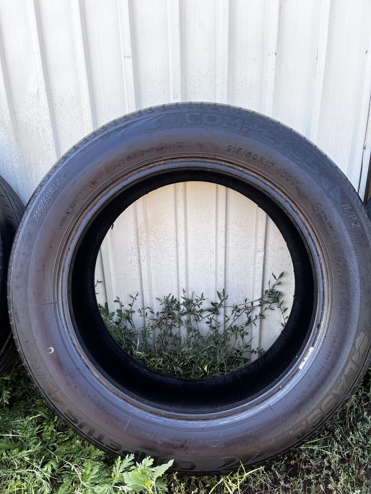 Шины 215/60 R17 — 4 шт. (2 разных комплекта)