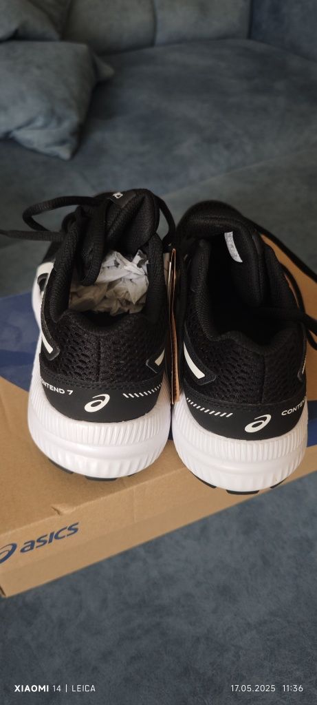 НОВЫЕ Кроссовки детские Asics оригинал р 36