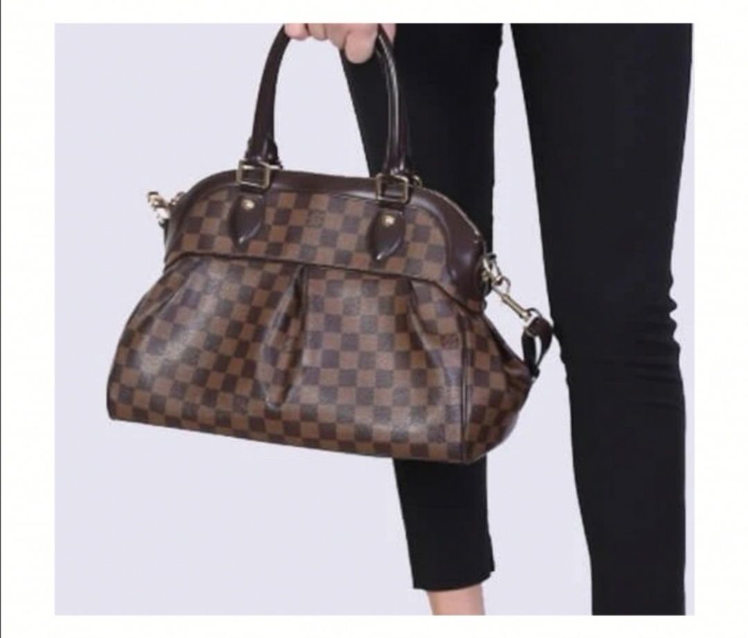 Сумка Louis Vuitton trevi pm