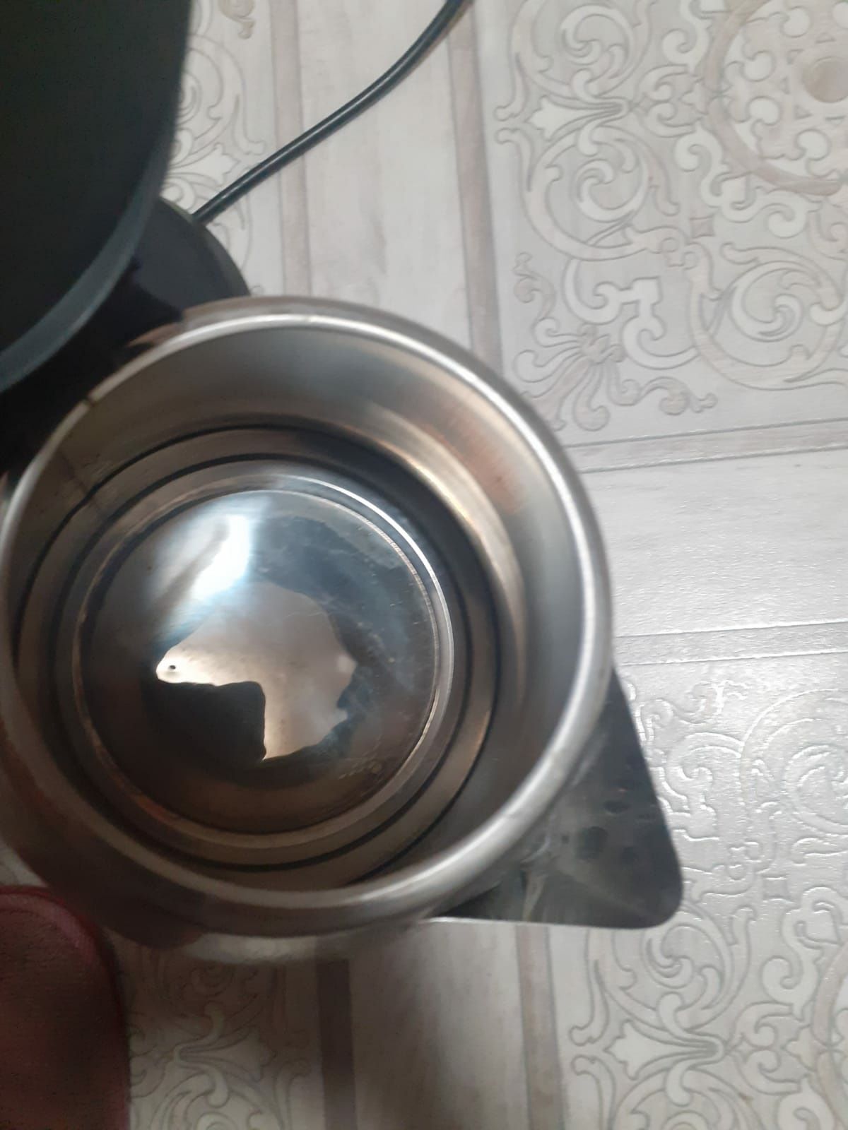 Продам чайник в рабочем состоянии