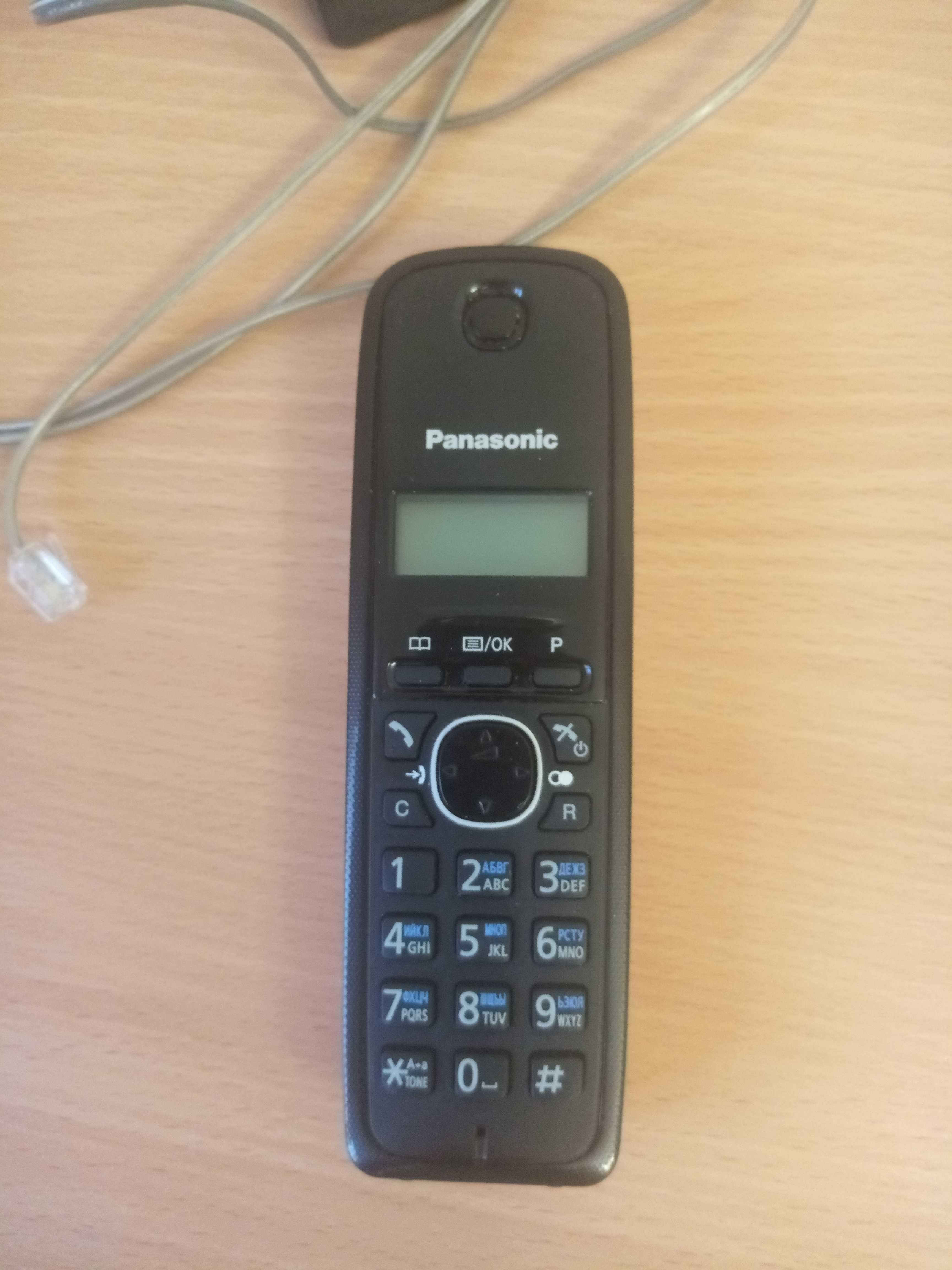 Продаётся цифровой беспроводной телефон Panasonic.
