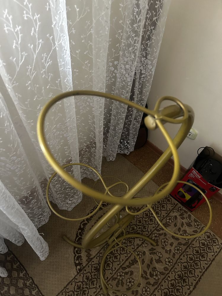 Подставка для цветы