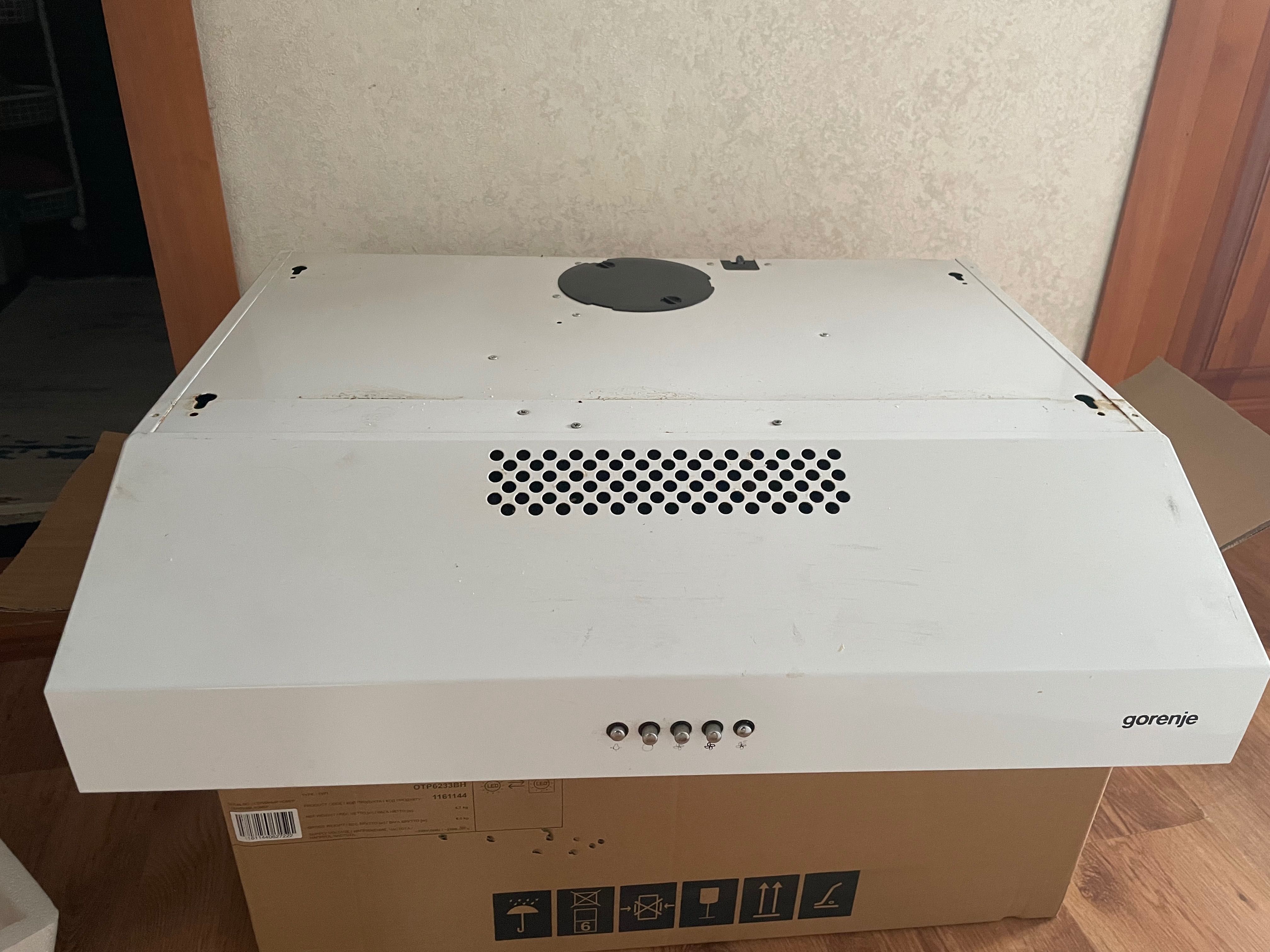 Продам Вытяжка gorenje