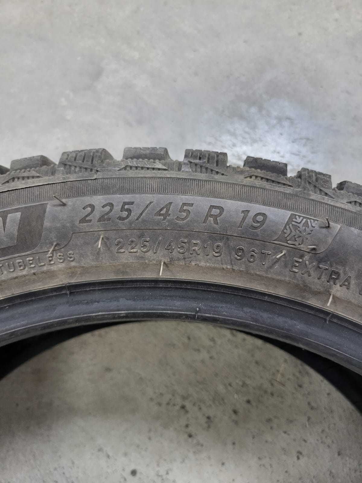 Шины Michelin 225/45/R19