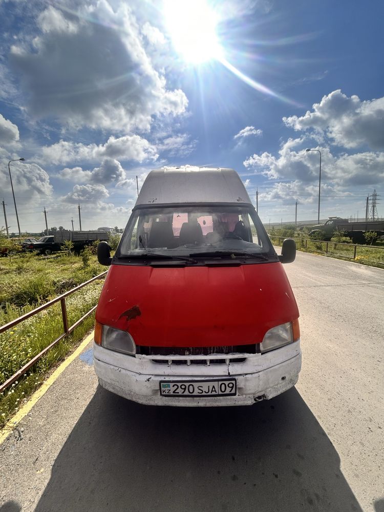 Продаю Ford Transit