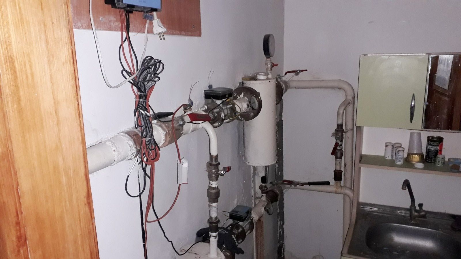 Продаётся магазин в центре.  Удобно для Пиццерии, Кафе