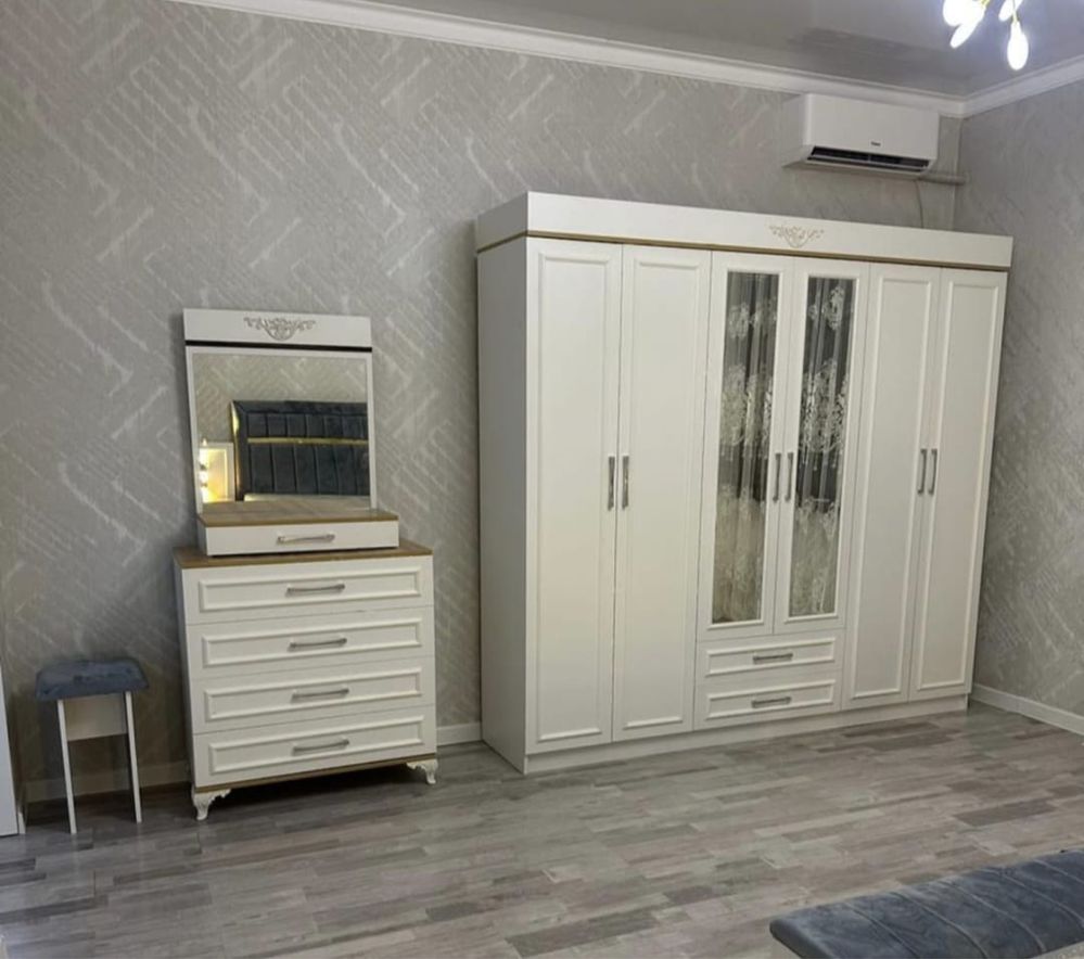 Спалный гарнитур