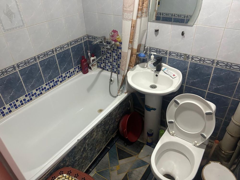 продам 3 комнатную квартиру