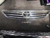 Решетка на Toyota Camry 35