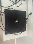 Продам PlayStation 4 pro
