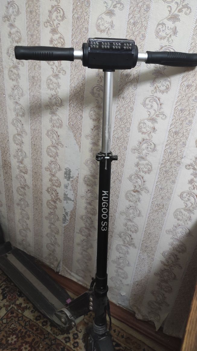 Продам Электро самокат