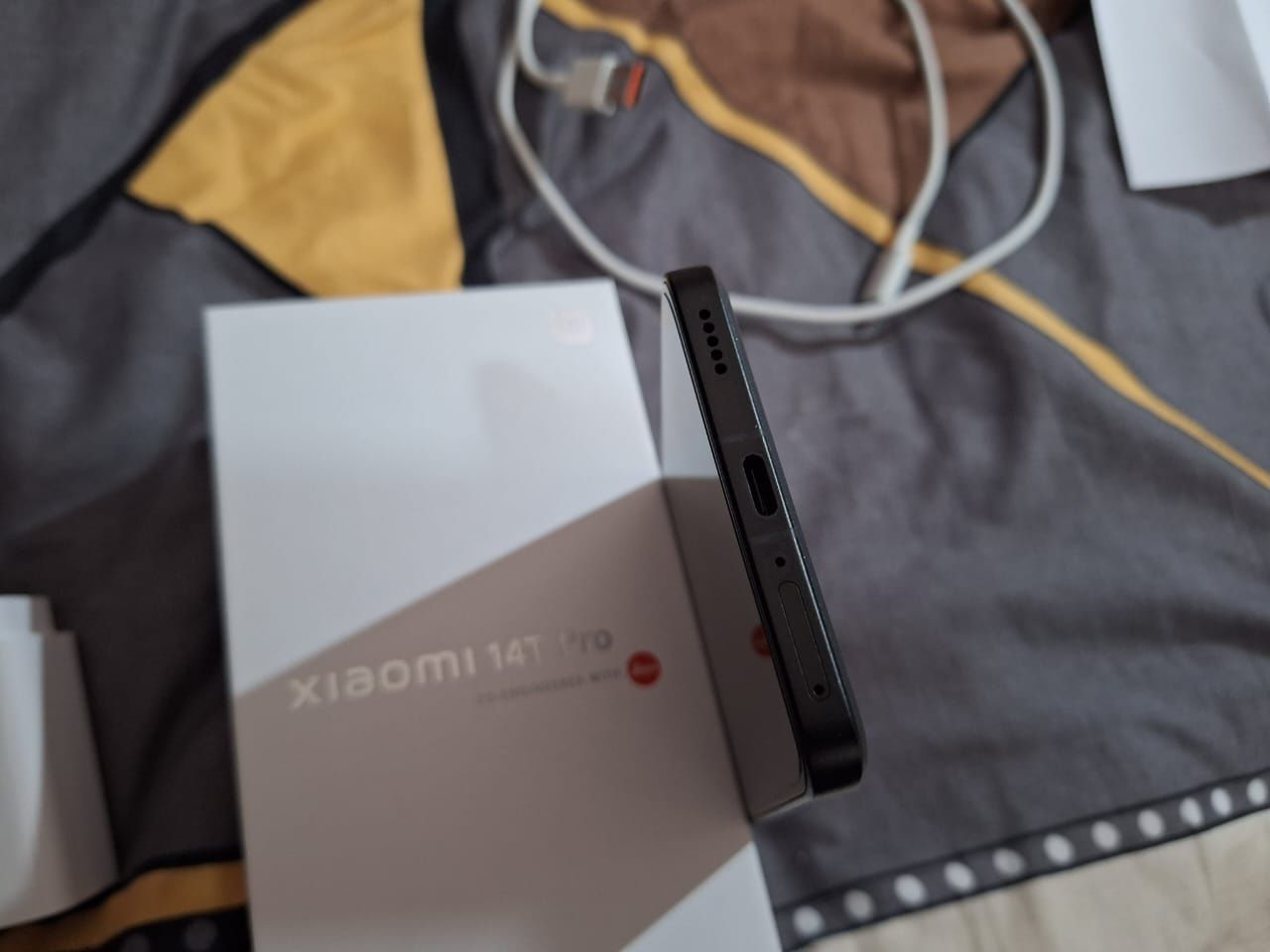 Xiaomi 14 t pro (12-512)