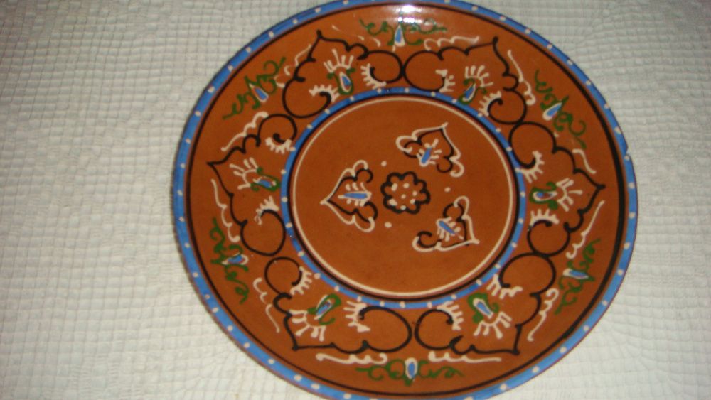 керамические чашки, большая глубокая и мелкие, набор