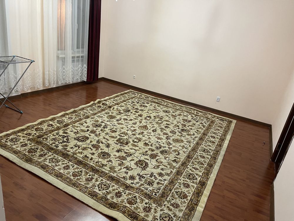 Продам ковры
