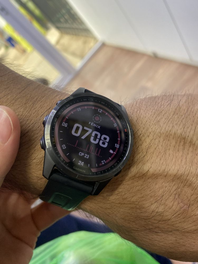 Часы: Garmin Fenix 7S