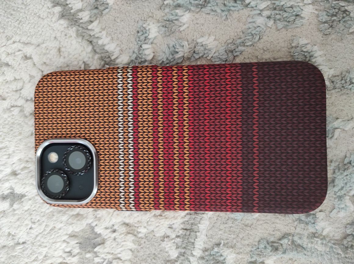 iPhone 13 очень хорошее состояние