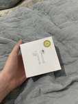 AirPods 1 новые вскрытые не пользовался