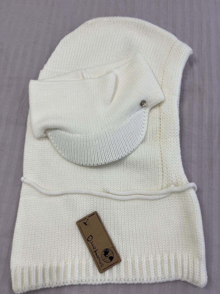 Продам капор+кепка (шерсть)