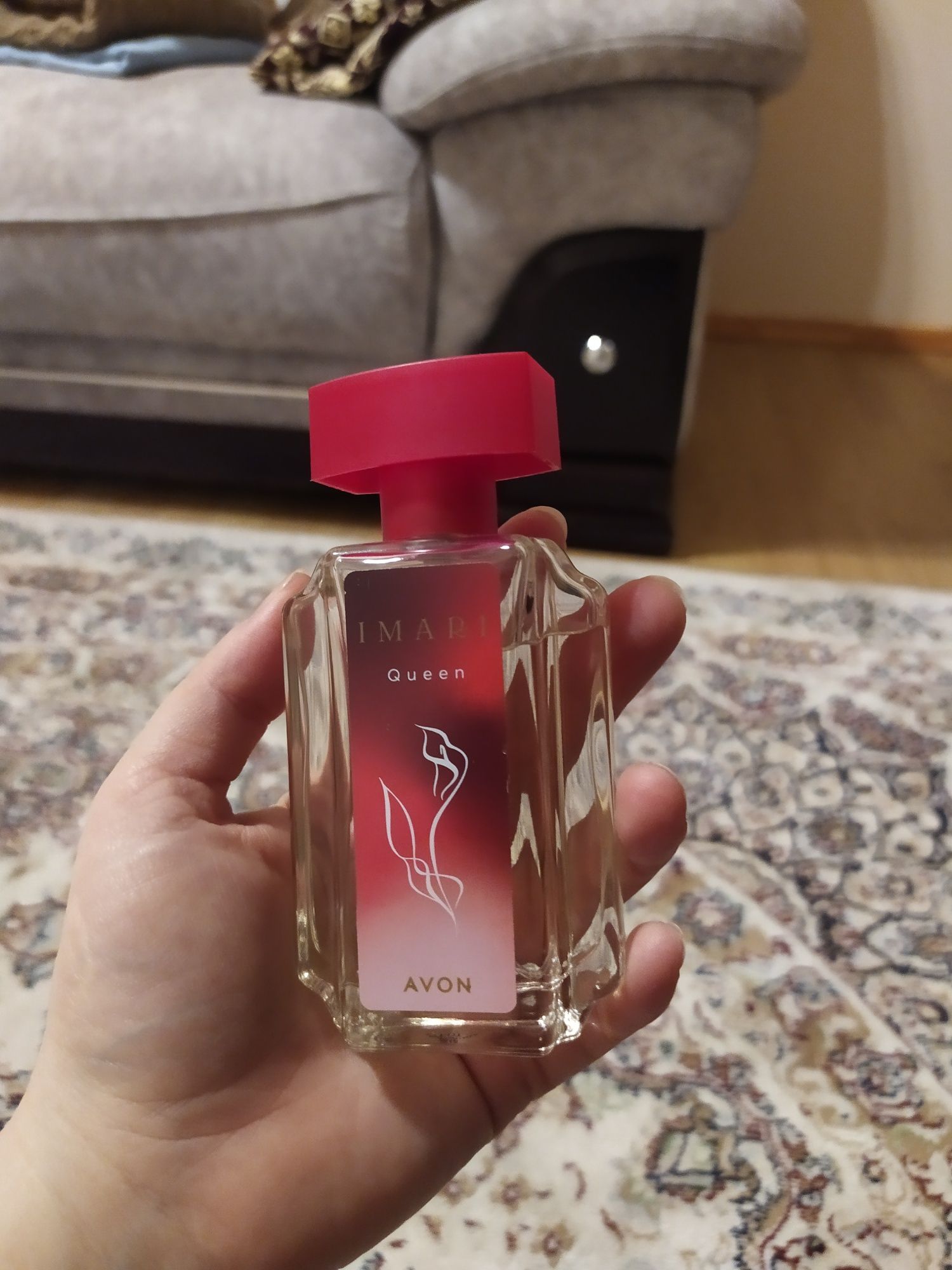 Продаю духи эйвон ,фаберлик