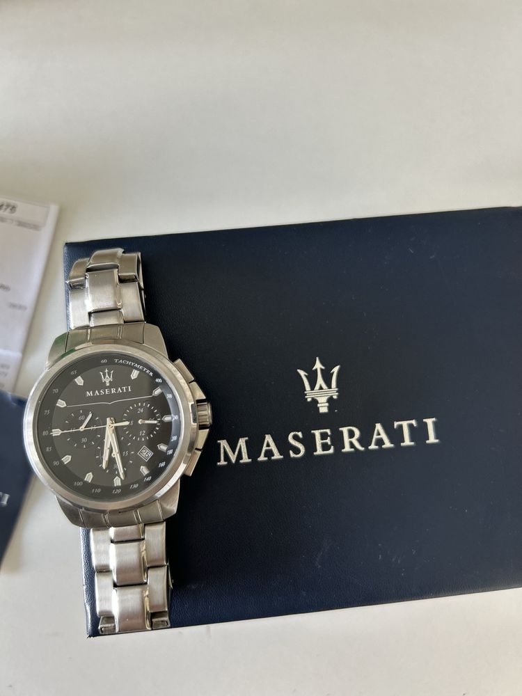 продам часы MASERATI с документами|оригинал