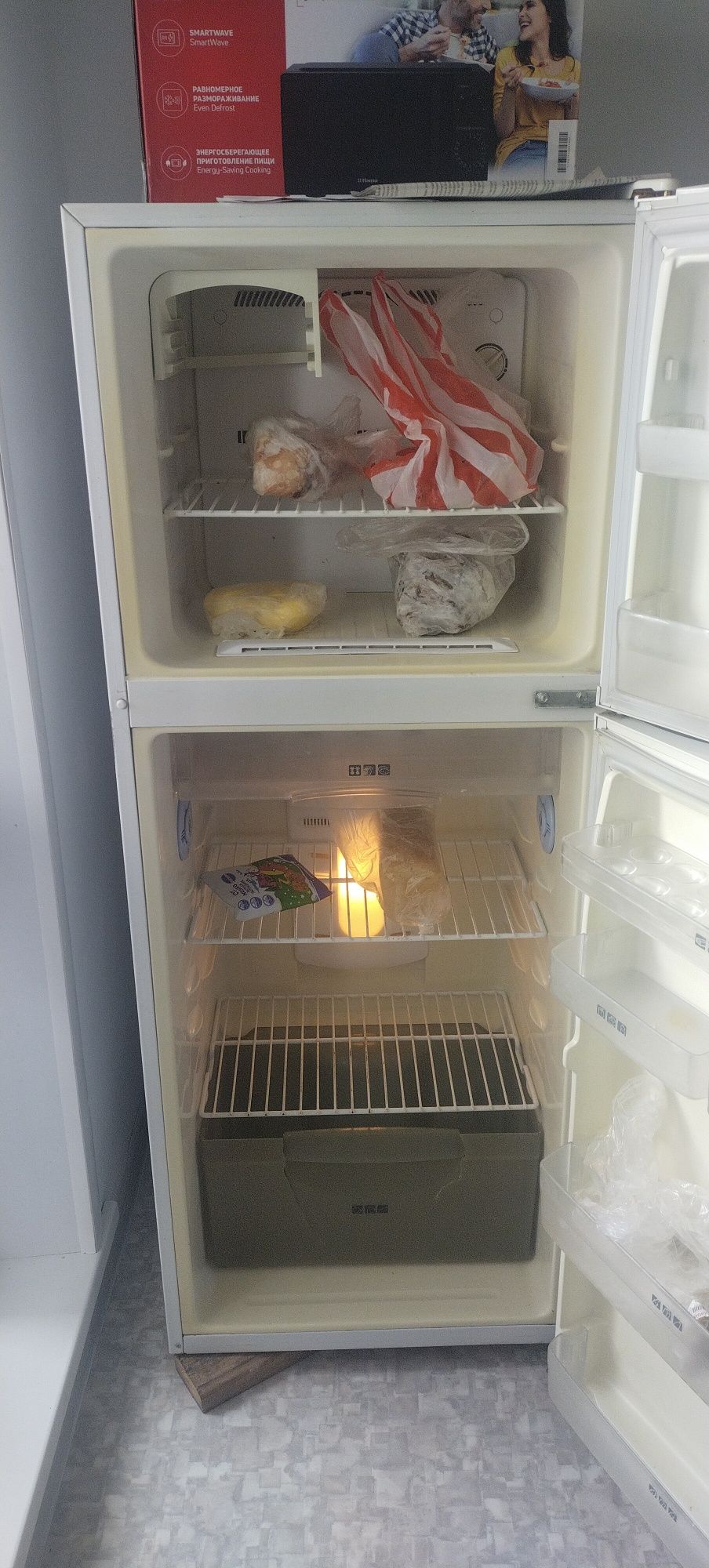 Продам холодильник Самсунг