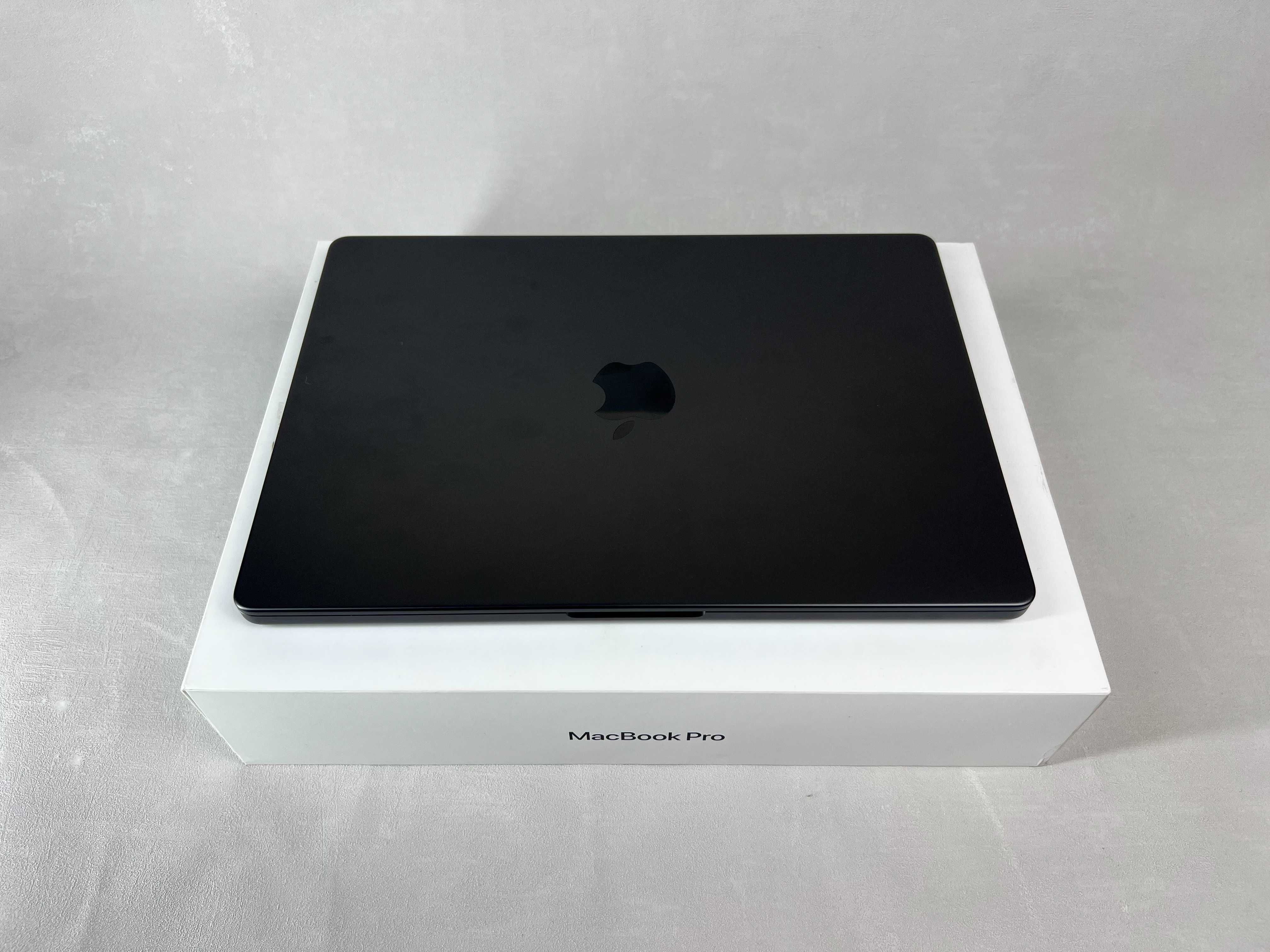 Продам в идеале MacBook PRO M3 дисплей 14, аккум: 100%