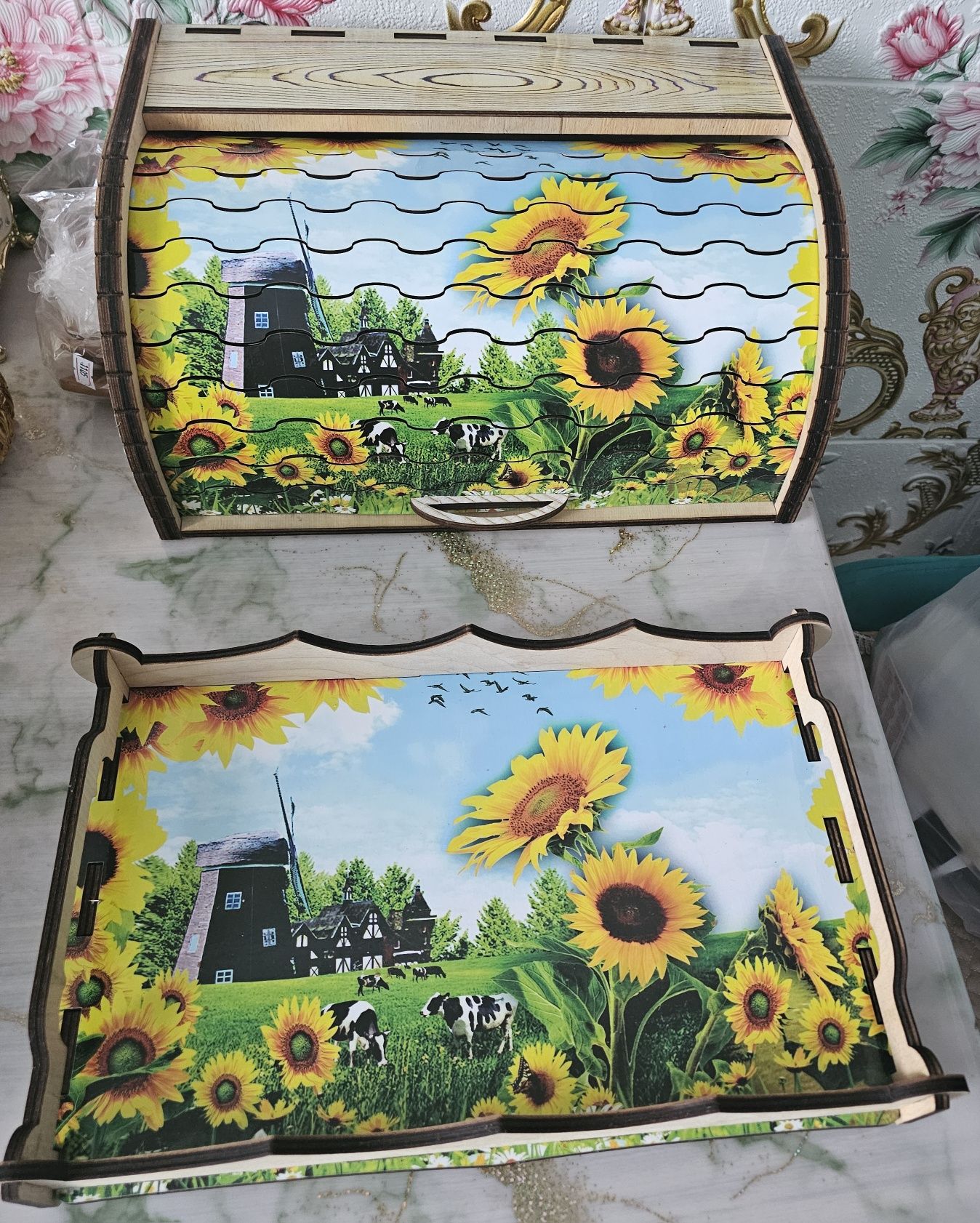 Продам Хлебницу из дерева