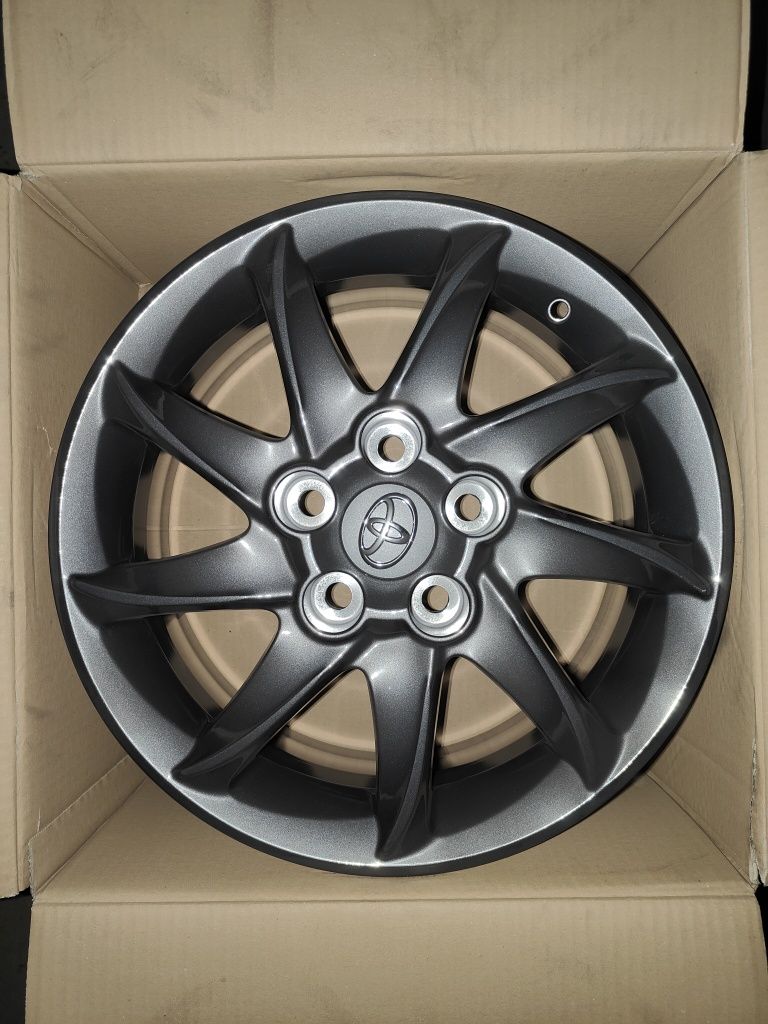 Продам диски на TOYOTA