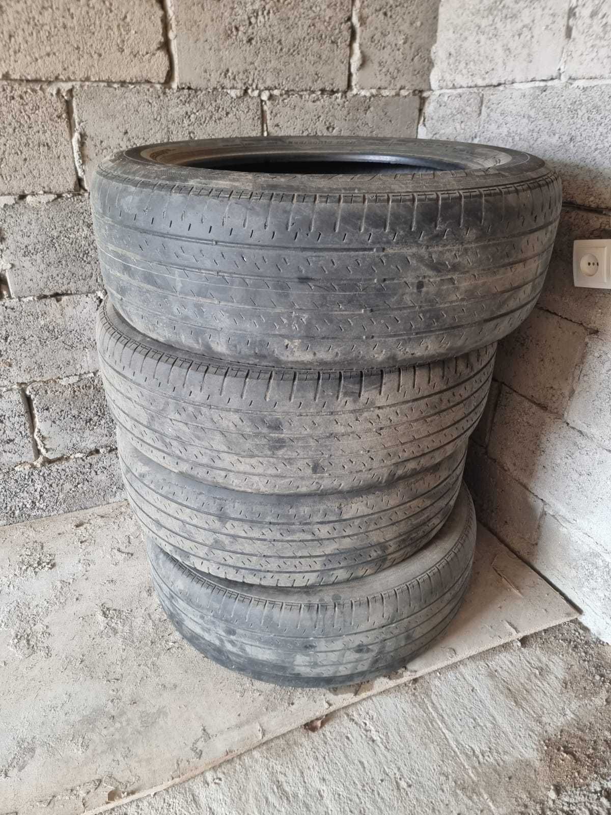 Б/у продам шины.