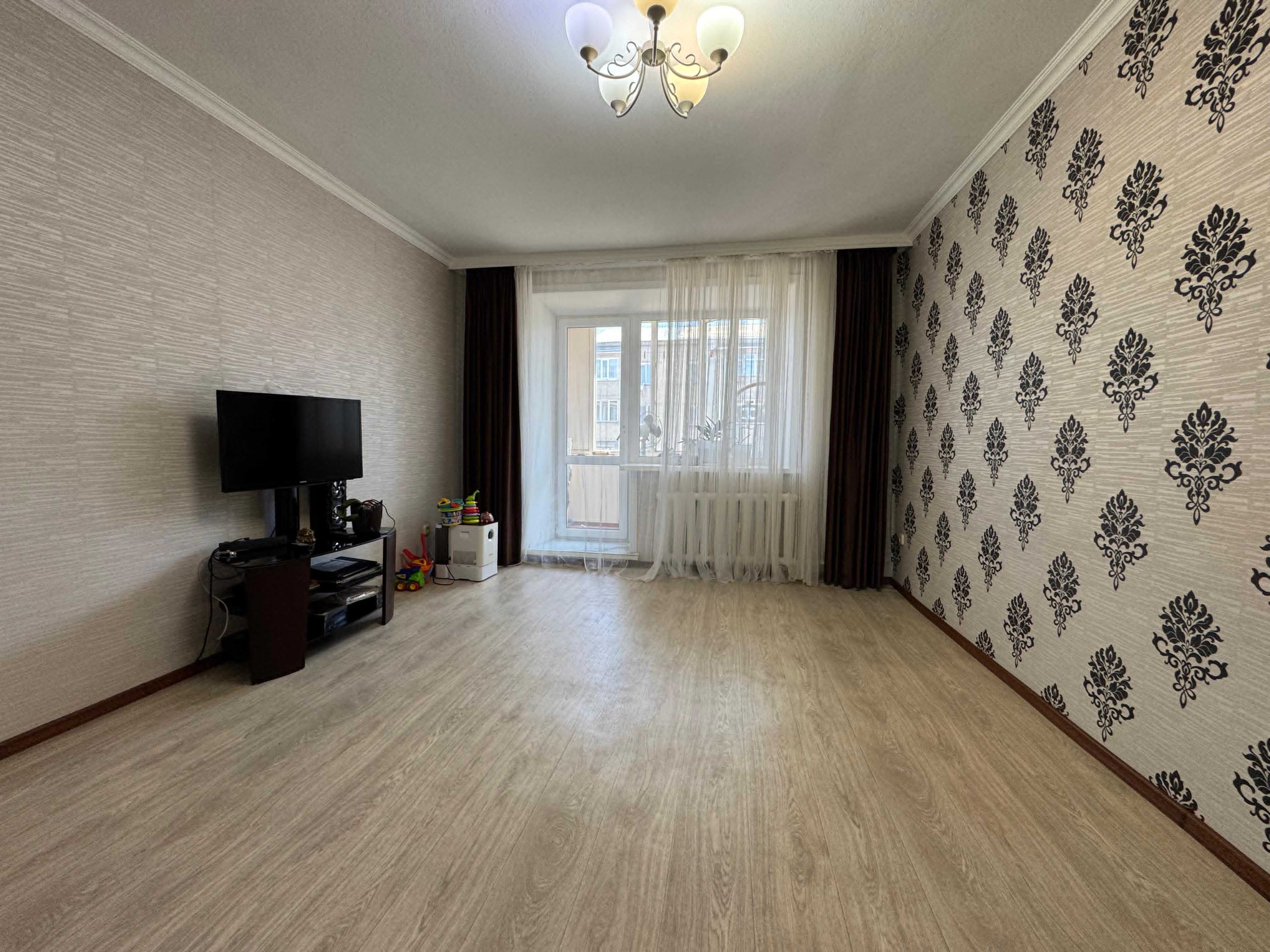^Продам 3х комнатную квартиру в Сортировке!!!